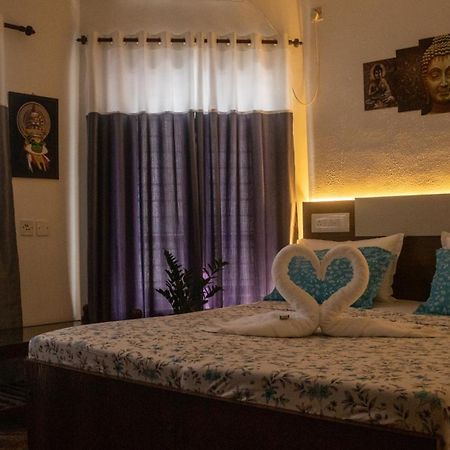 Surf N Sea Hotel Thiruvananthapuram Bilik gambar
